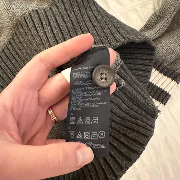 Tommy Hilfiger Logo Soccer Sweater - Picture 5 of 6